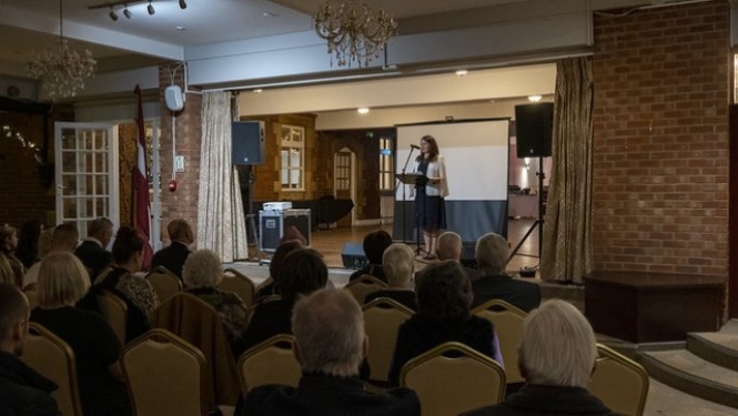 Vēstniecība un diasporas organizācijas pulcē tautiešus uz Valsts svētku svinībām “Straumēnos”