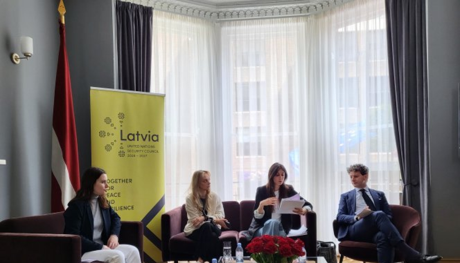 Vēstniecībā Apvienotajā Karalistē notiek ekspertu diskusija par dezinformācijas radītajiem izaicinājumiem
